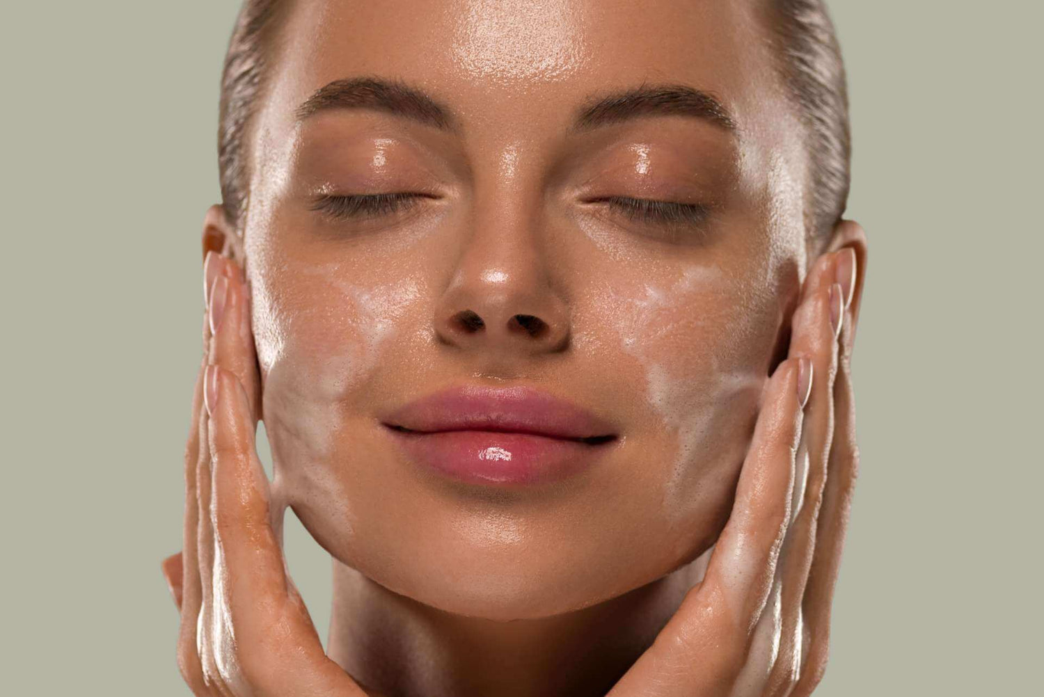 Flooding Skin: the trend that turns your thirsty face into a happy sponge